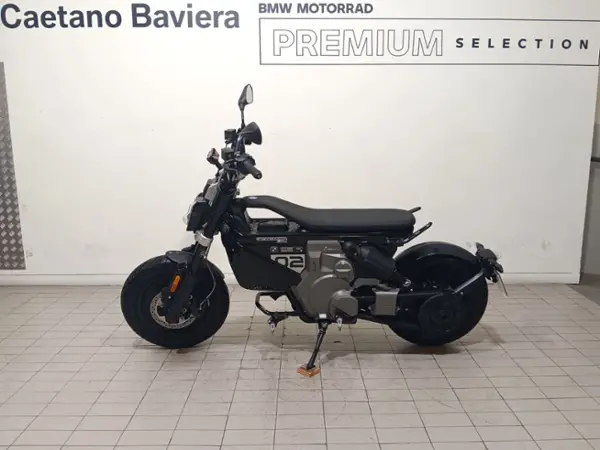BMW Motorrad CE 02